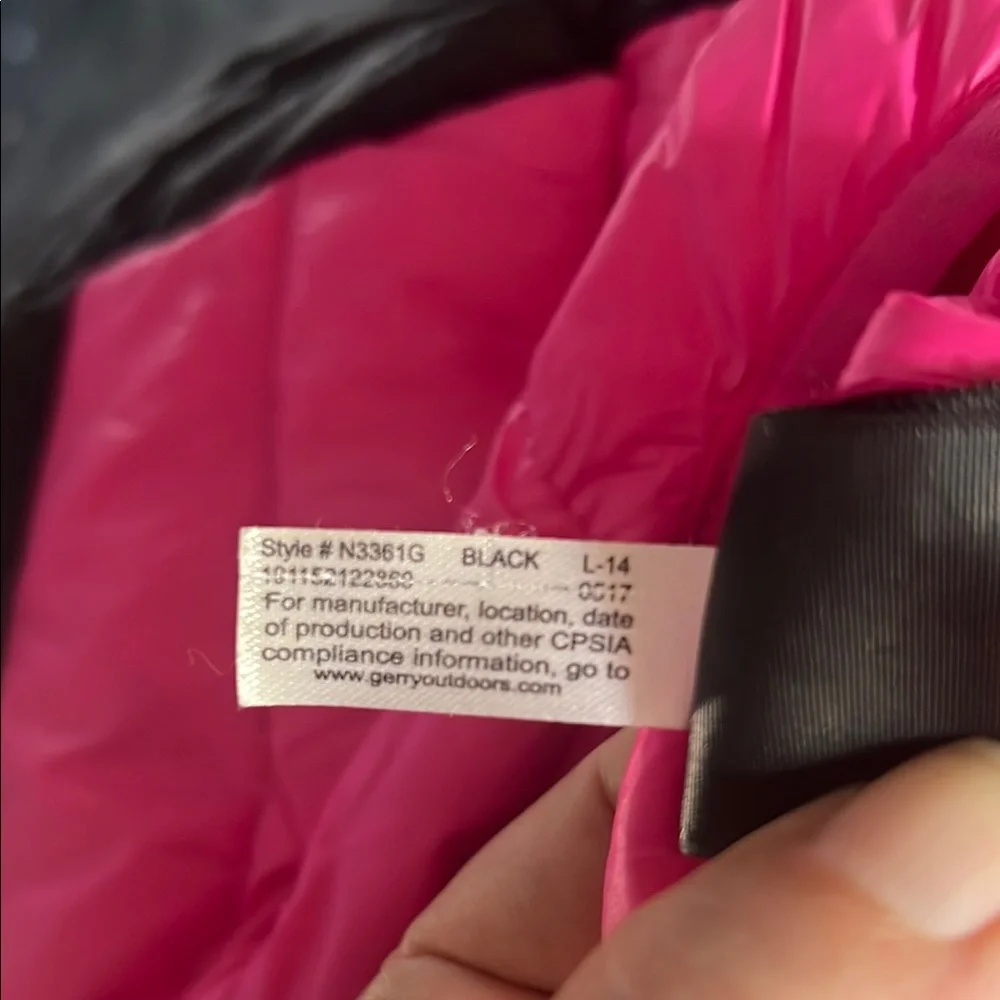 Gerry Pink and Black Puffer Jacket Size 14 Lightweight - Picture 8 of 8